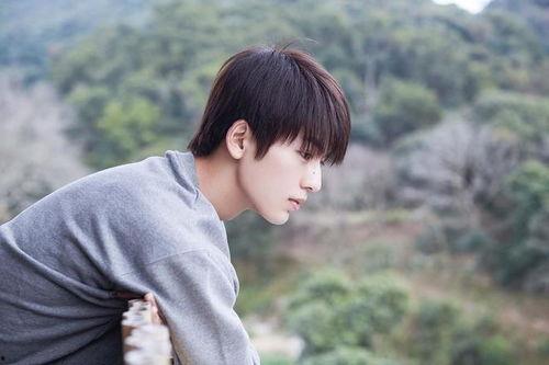 娱乐圈八卦最新爆料张凌赫,娱乐圈新晋小生恋情疑云重重  第3张